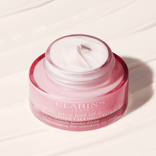 CLARINS Multi-Active Jour SPF 15 - Crème lissante, booster CLARINS Multi-Active Jour SPF 15 - Crème lissante, booster